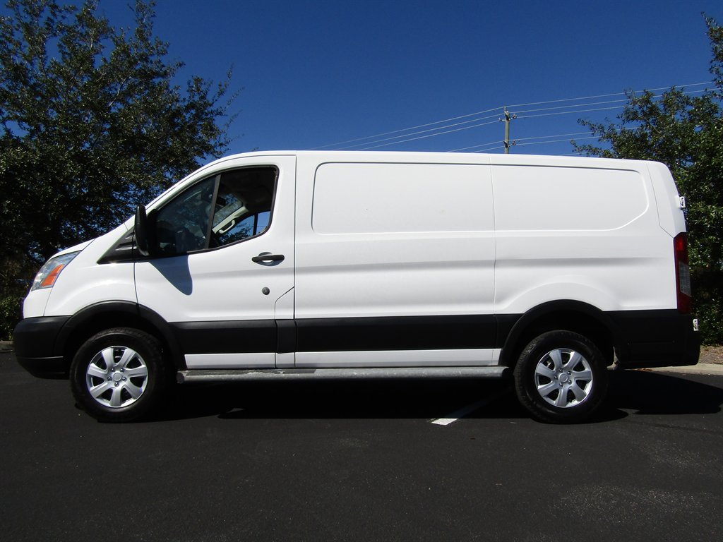 2019 Ford Transit Van Base