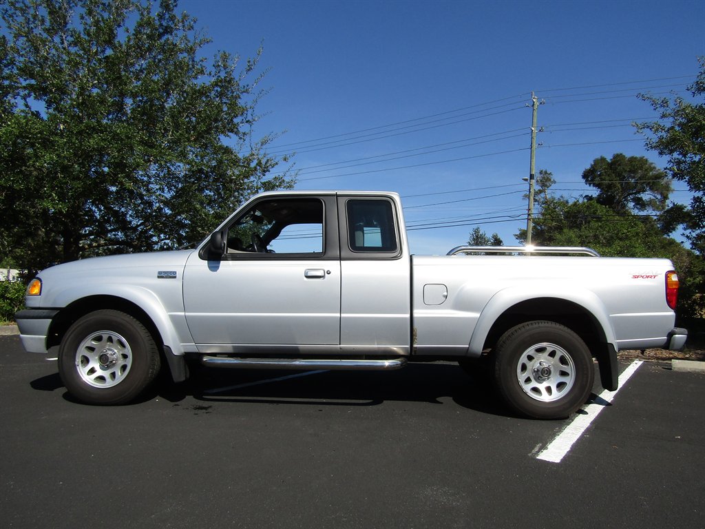 2003 Mazda Truck